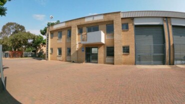 424m2 Unit To Let in Knightsgate