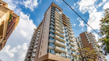 Overlooking the epicentre of Rosebank is a 2 Bedroom 2 Bathroom apartment