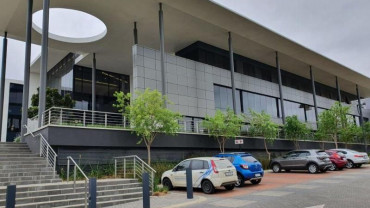 P-Grade office space to rent near Mall of Africa