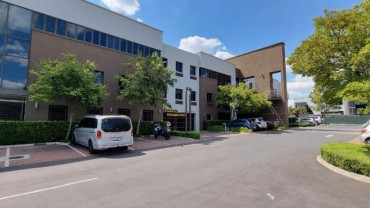 A-Grade Offices To Rent in upmarket office park
