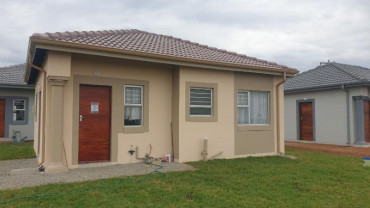 Perfectly located 2 Bedroom 2 Bathroom spacious unit in Rivonia